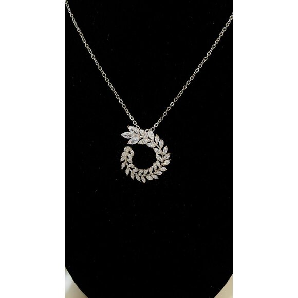 Diamond CZ Wreath Necklace, Dainty Cubic Zirconia Olive Branch Necklace - Picture 8 of 8